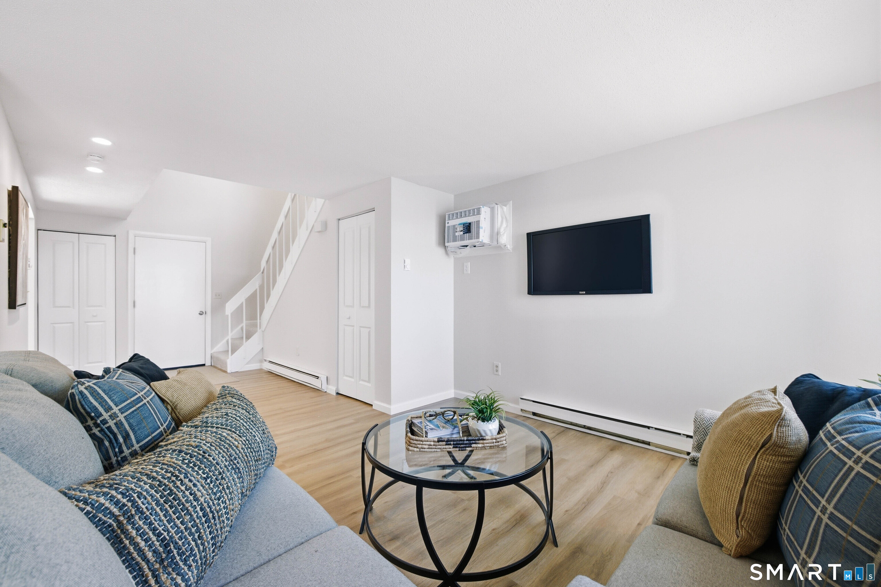 13 Cinnamon Springs South Windsor CT 06074