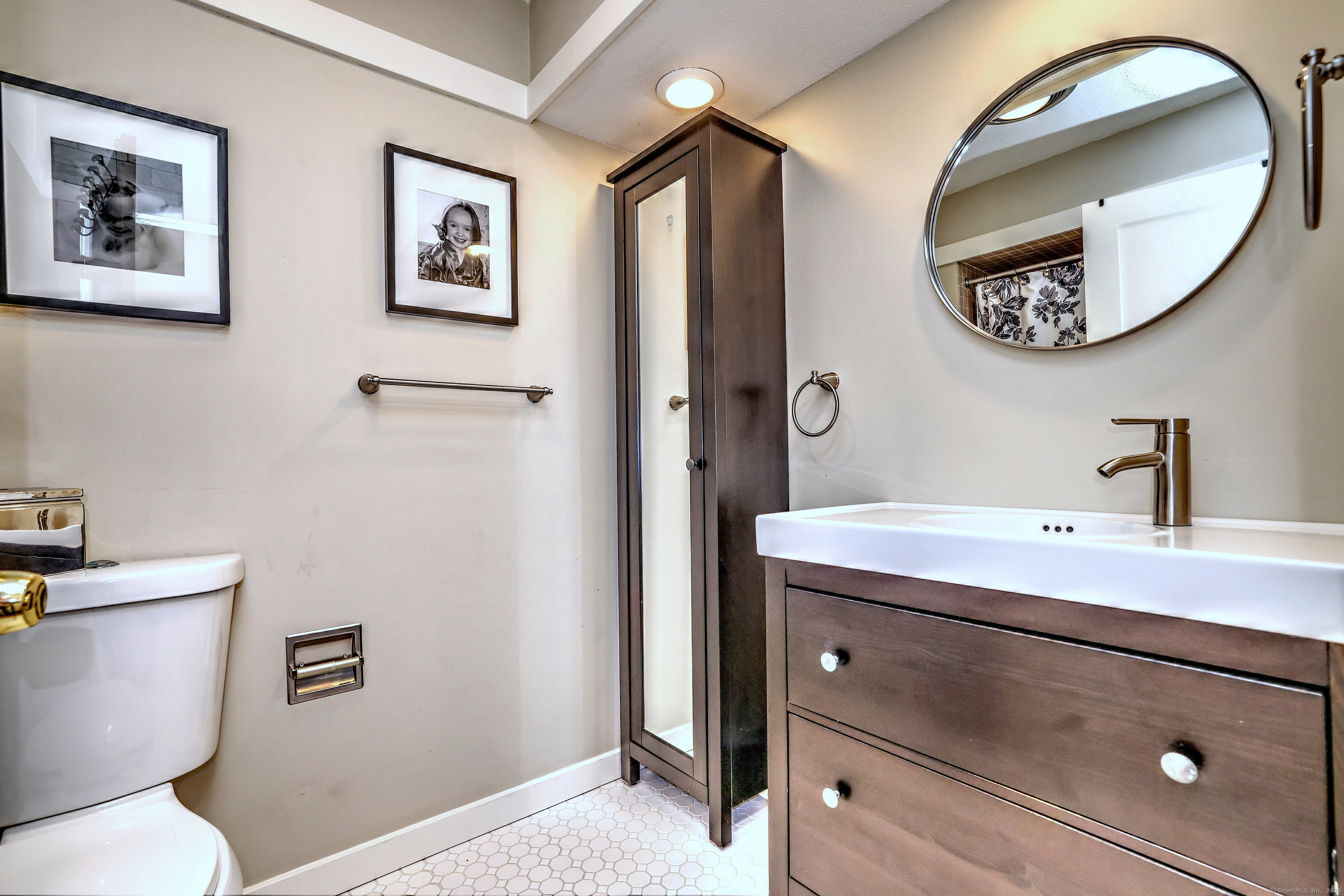889 Heritage Village Southbury CT 06488