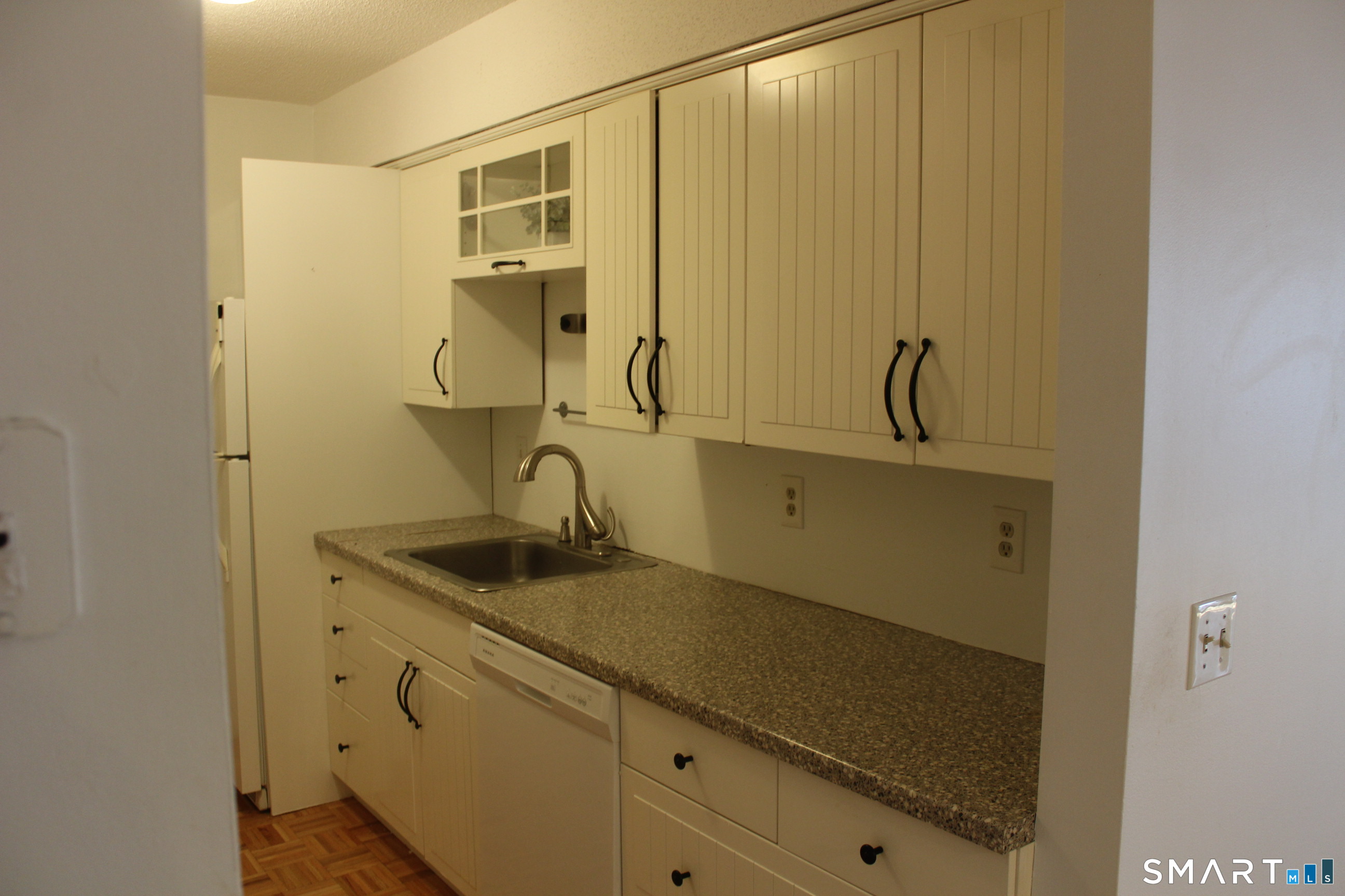 1 Concorde Way Windsor Locks CT 06096
