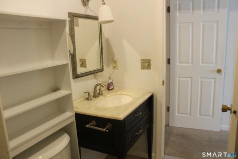 1 Concorde Way Windsor Locks CT 06096