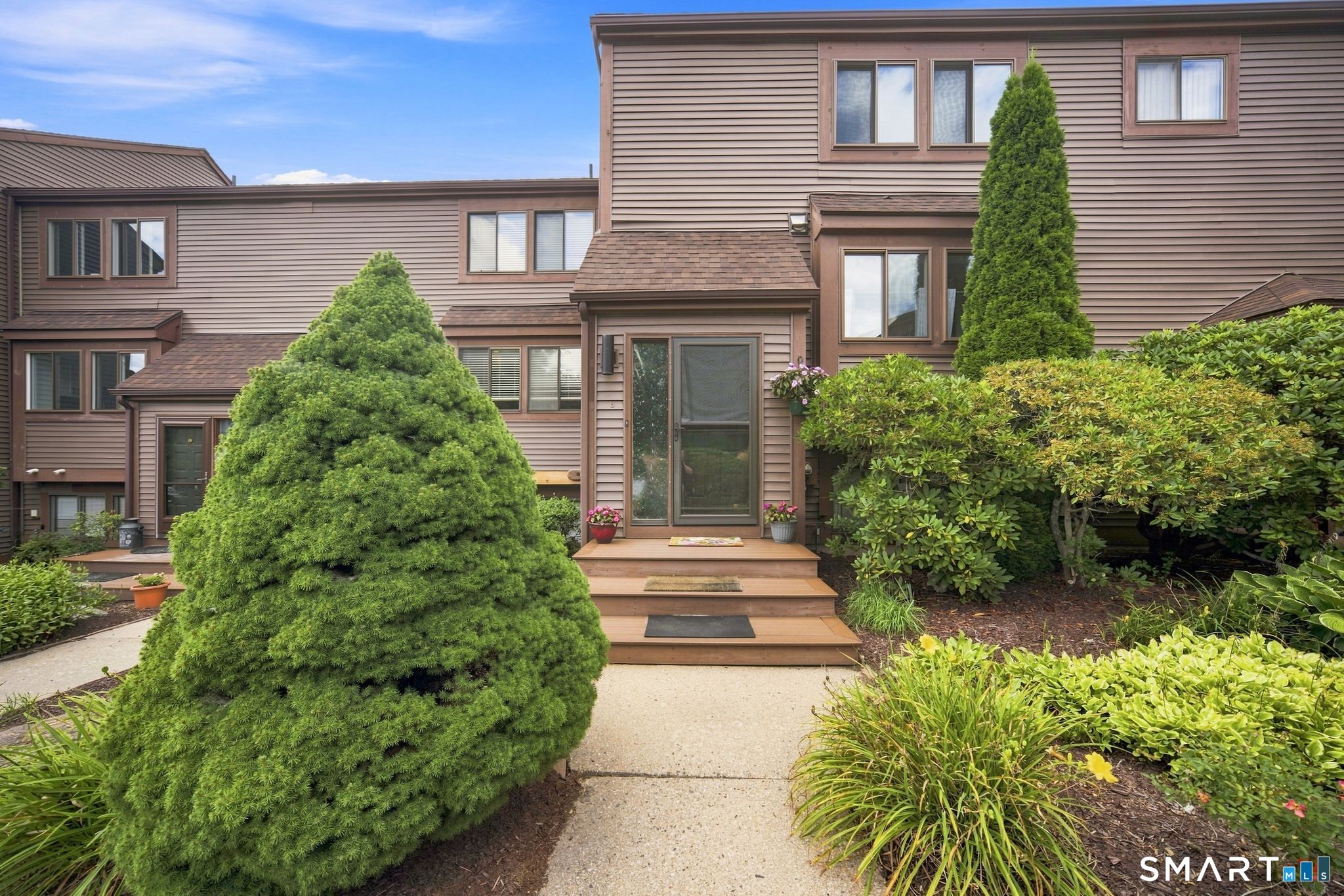 6 Wickhams Fancy Canton CT 06019