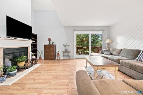 6 Wickhams Fancy Canton CT 06019