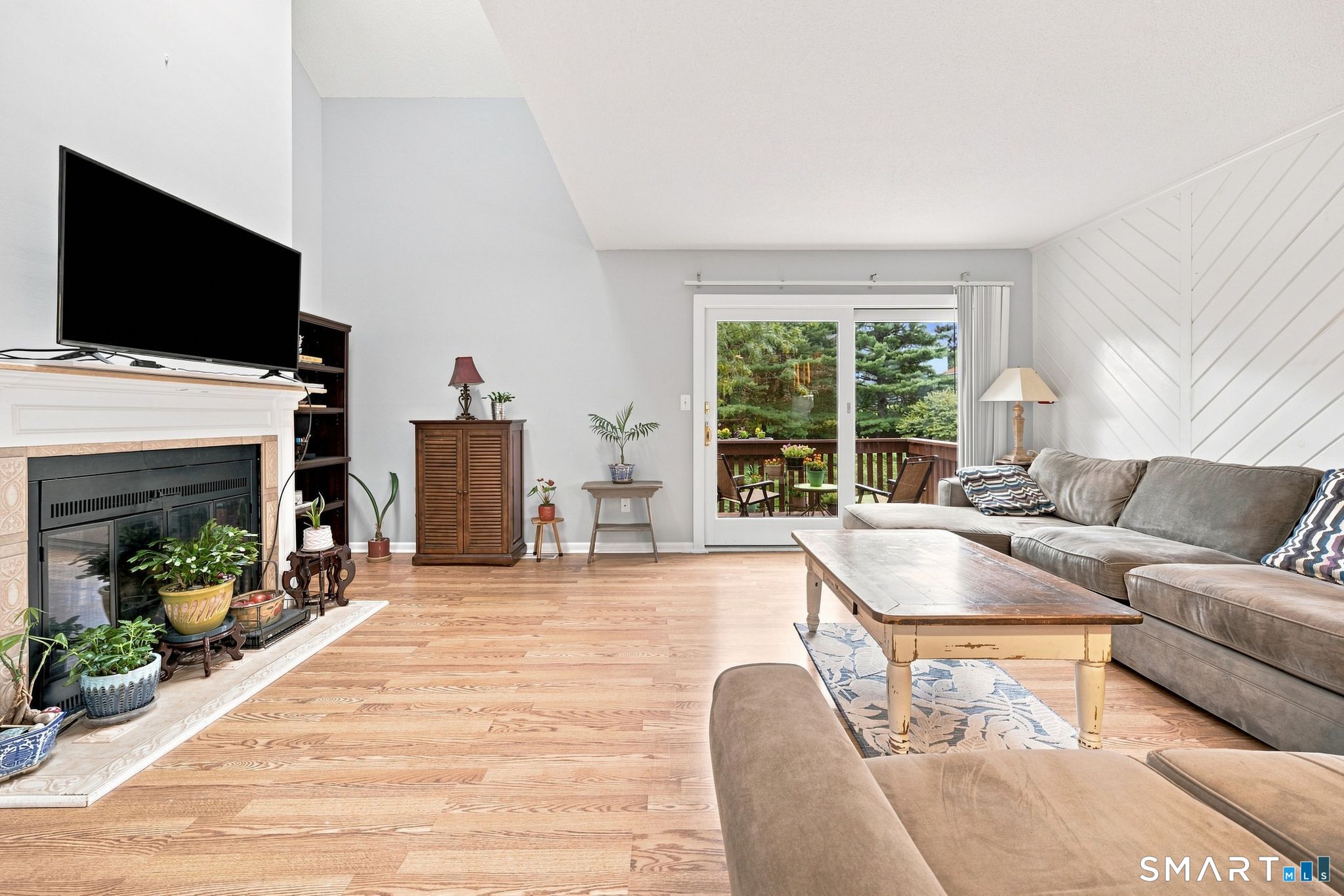 6 Wickhams Fancy Canton CT 06019