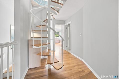 6 Wickhams Fancy Canton CT 06019