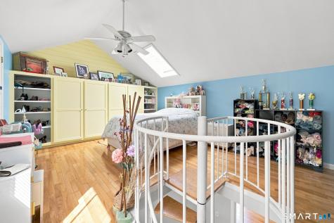 6 Wickhams Fancy Canton CT 06019