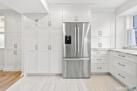 6 Wickhams Fancy Canton CT 06019