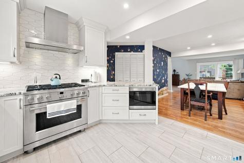 6 Wickhams Fancy Canton CT 06019