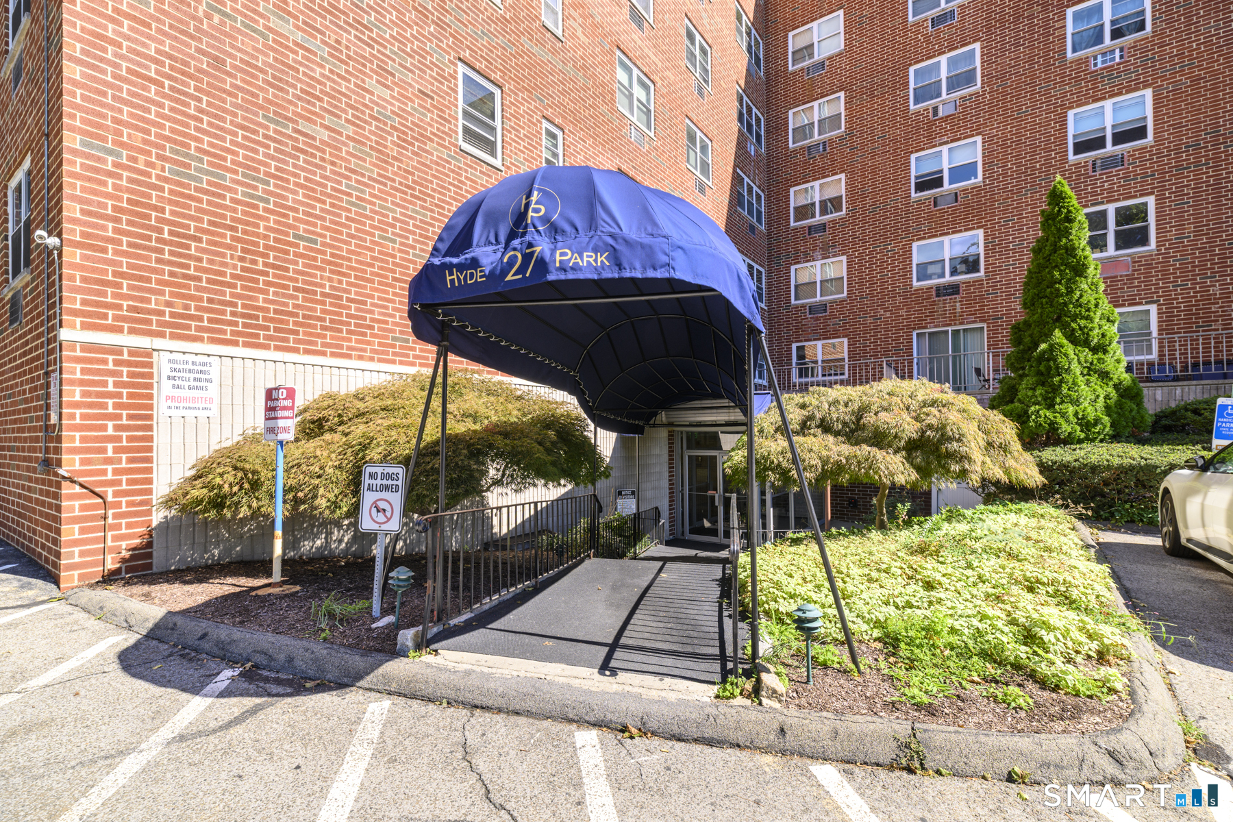 27 Northill Street Stamford CT 06907