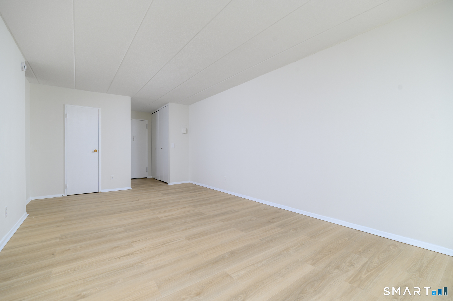 27 Northill Street Stamford CT 06907