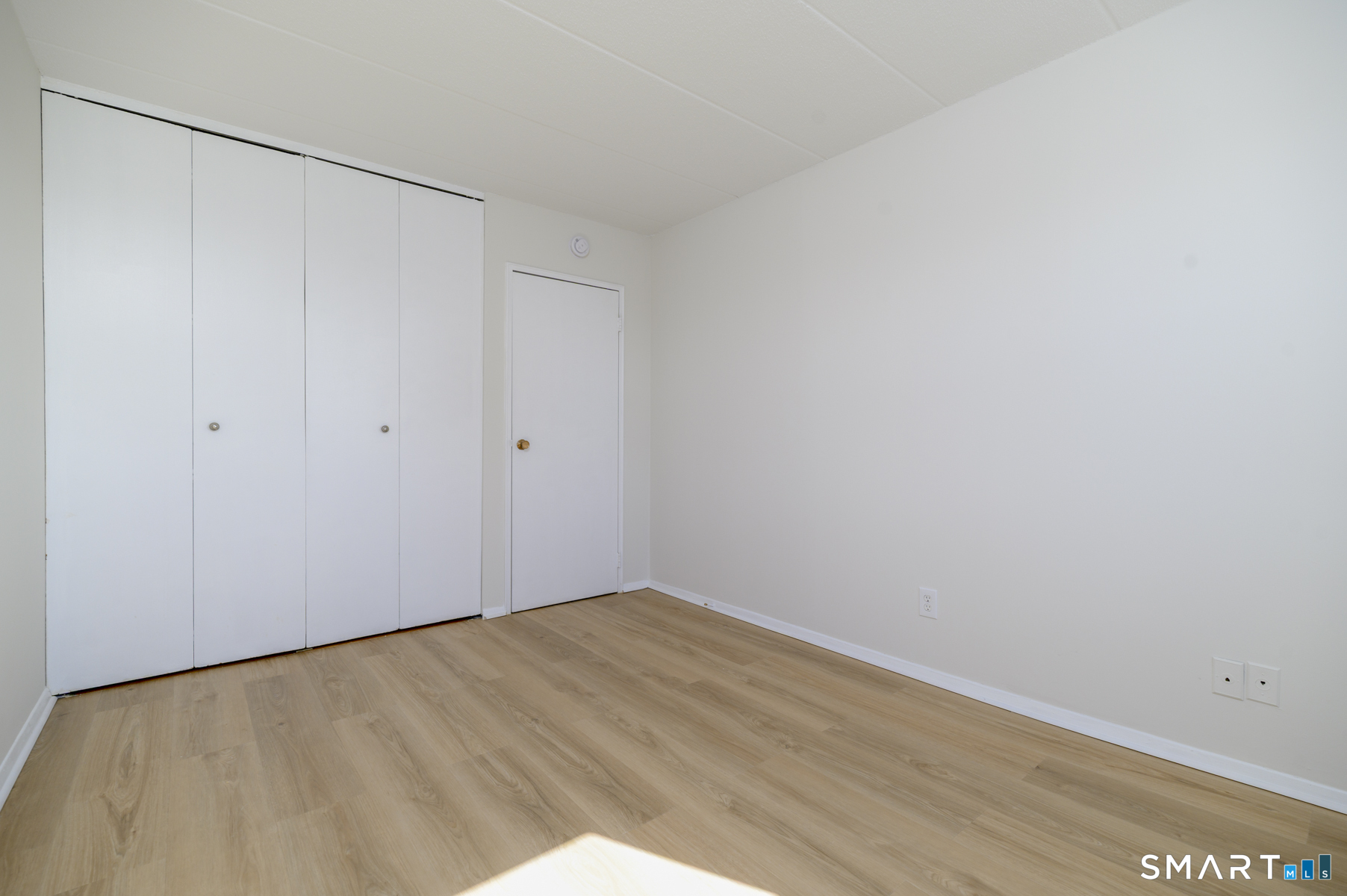 27 Northill Street Stamford CT 06907
