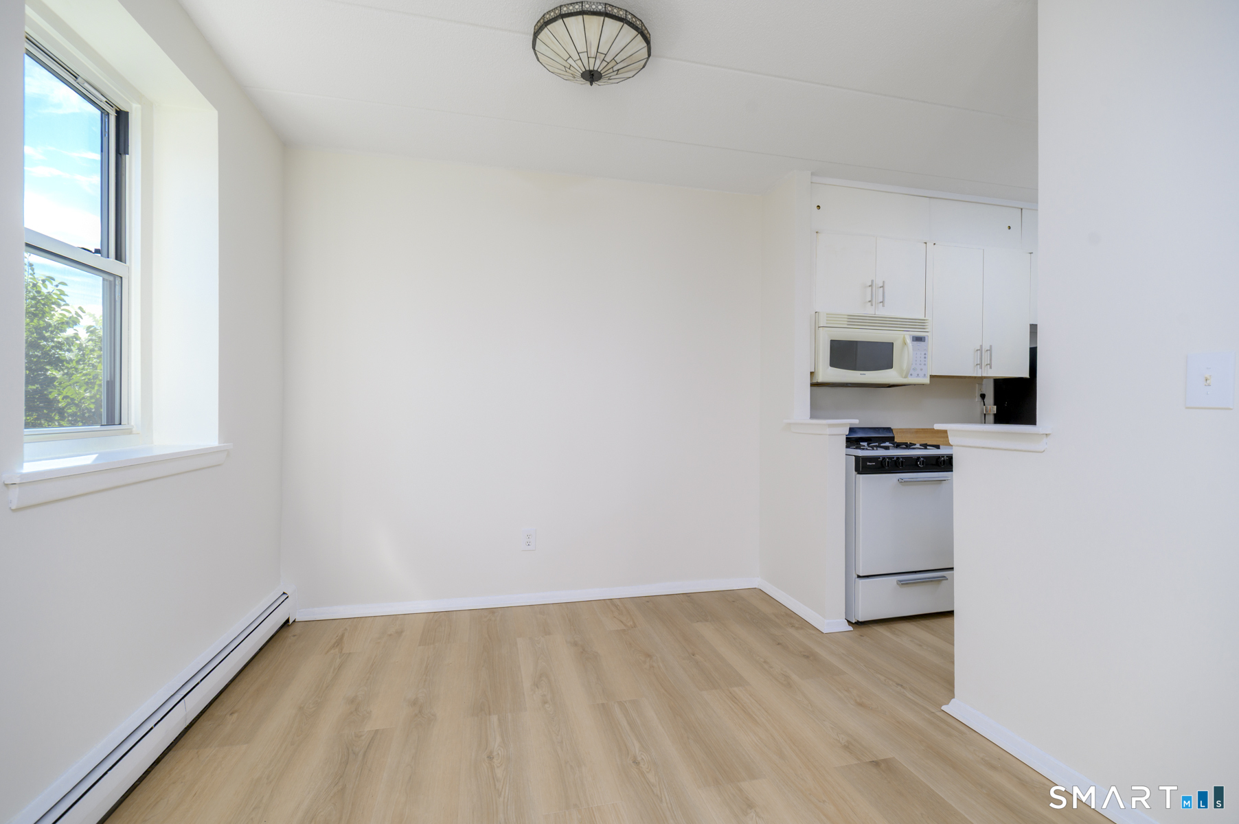 27 Northill Street Stamford CT 06907