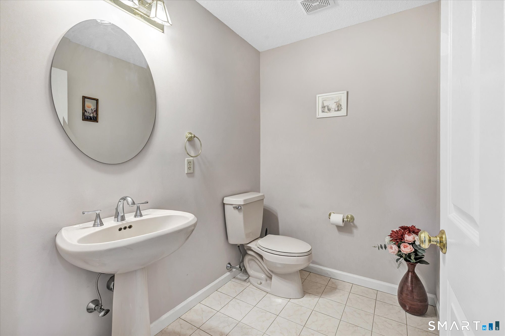 26 Ivy Grove Court Shelton CT 06484