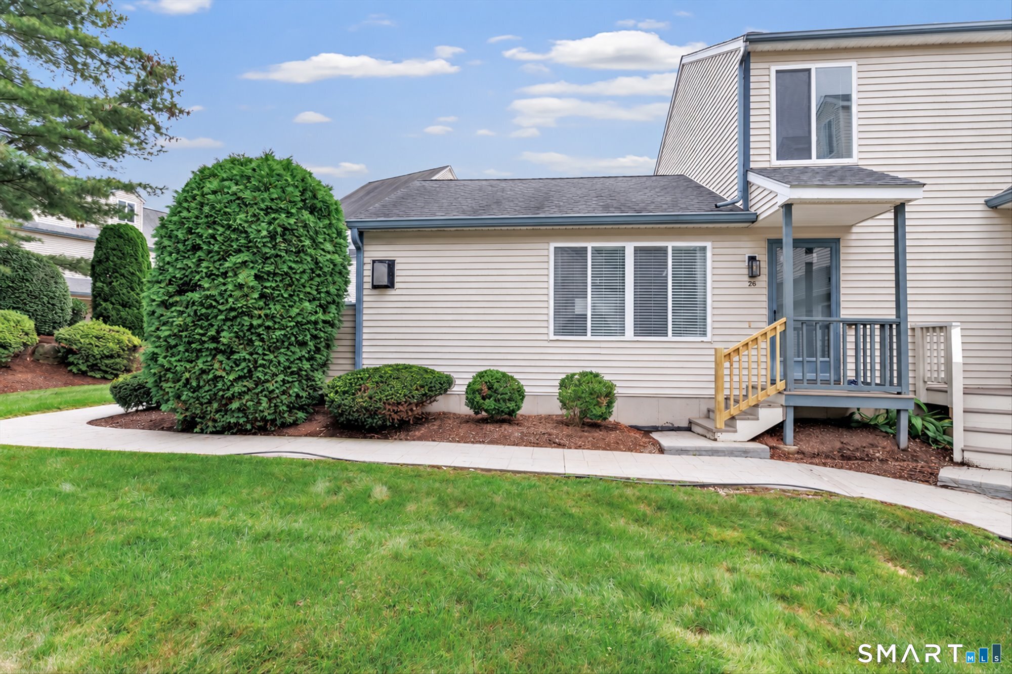 26 Ivy Grove Court Shelton CT 06484