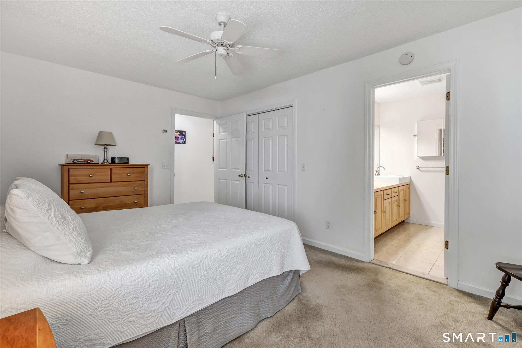 26 Ivy Grove Court Shelton CT 06484