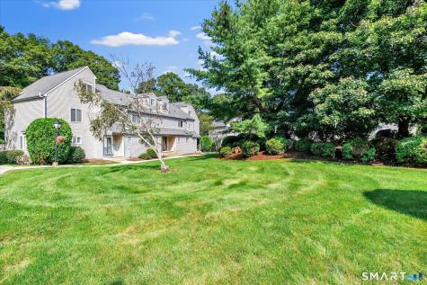 26 Ivy Grove Court Shelton CT 06484
