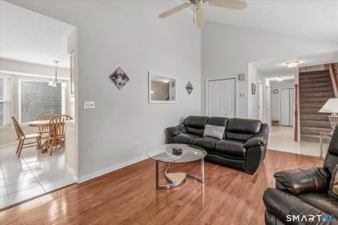 26 Ivy Grove Court Shelton CT 06484