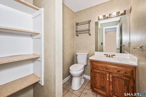 39 Old Mill Court Simsbury CT 06070