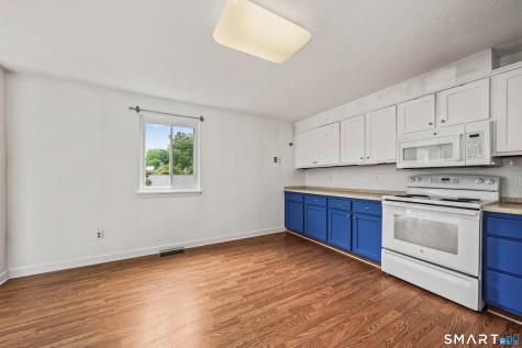 39 Old Mill Court Simsbury CT 06070