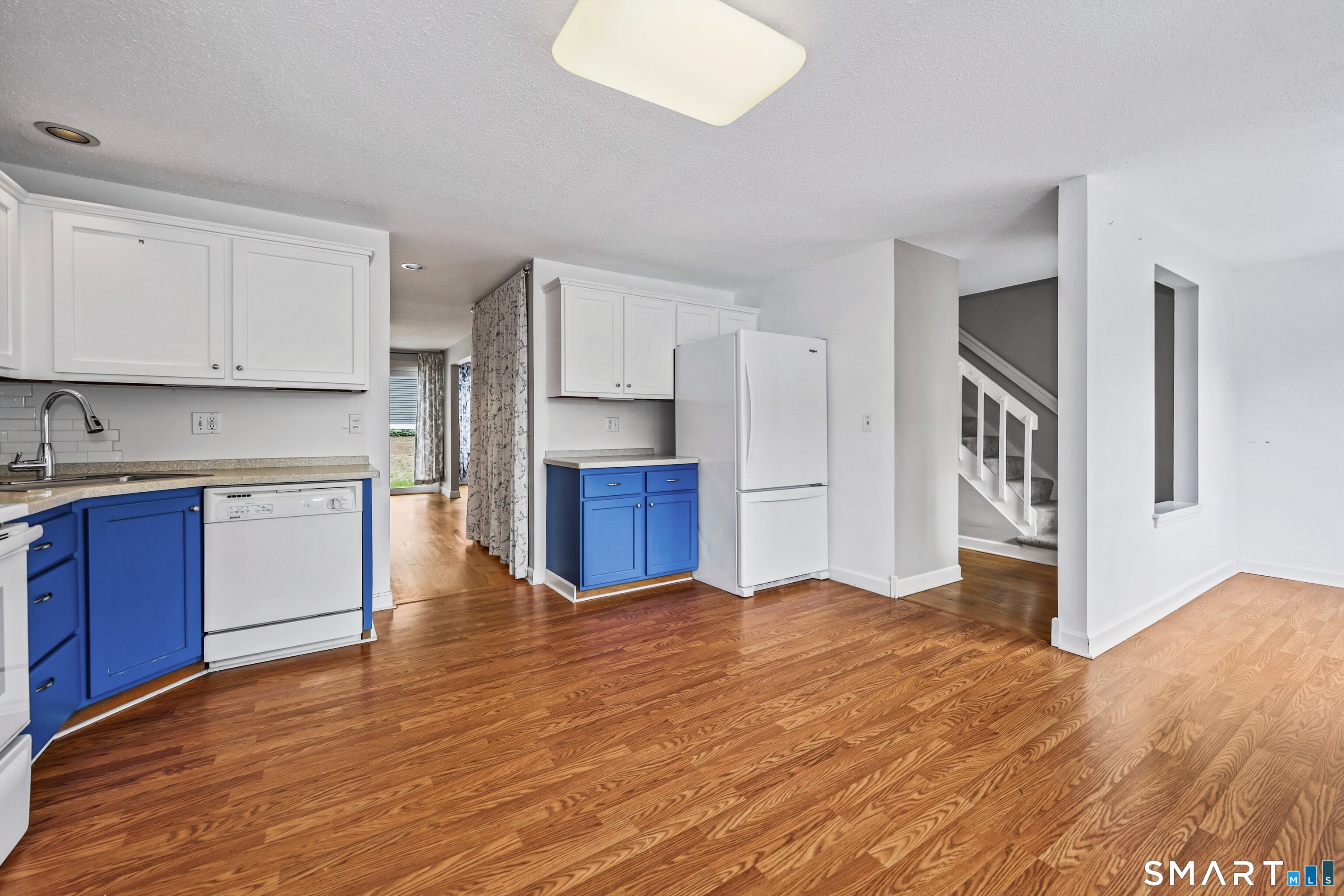 39 Old Mill Court Simsbury CT 06070