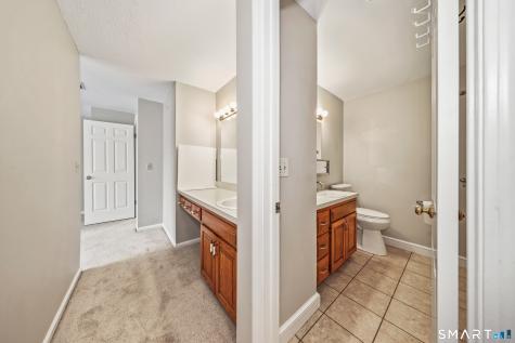 39 Old Mill Court Simsbury CT 06070
