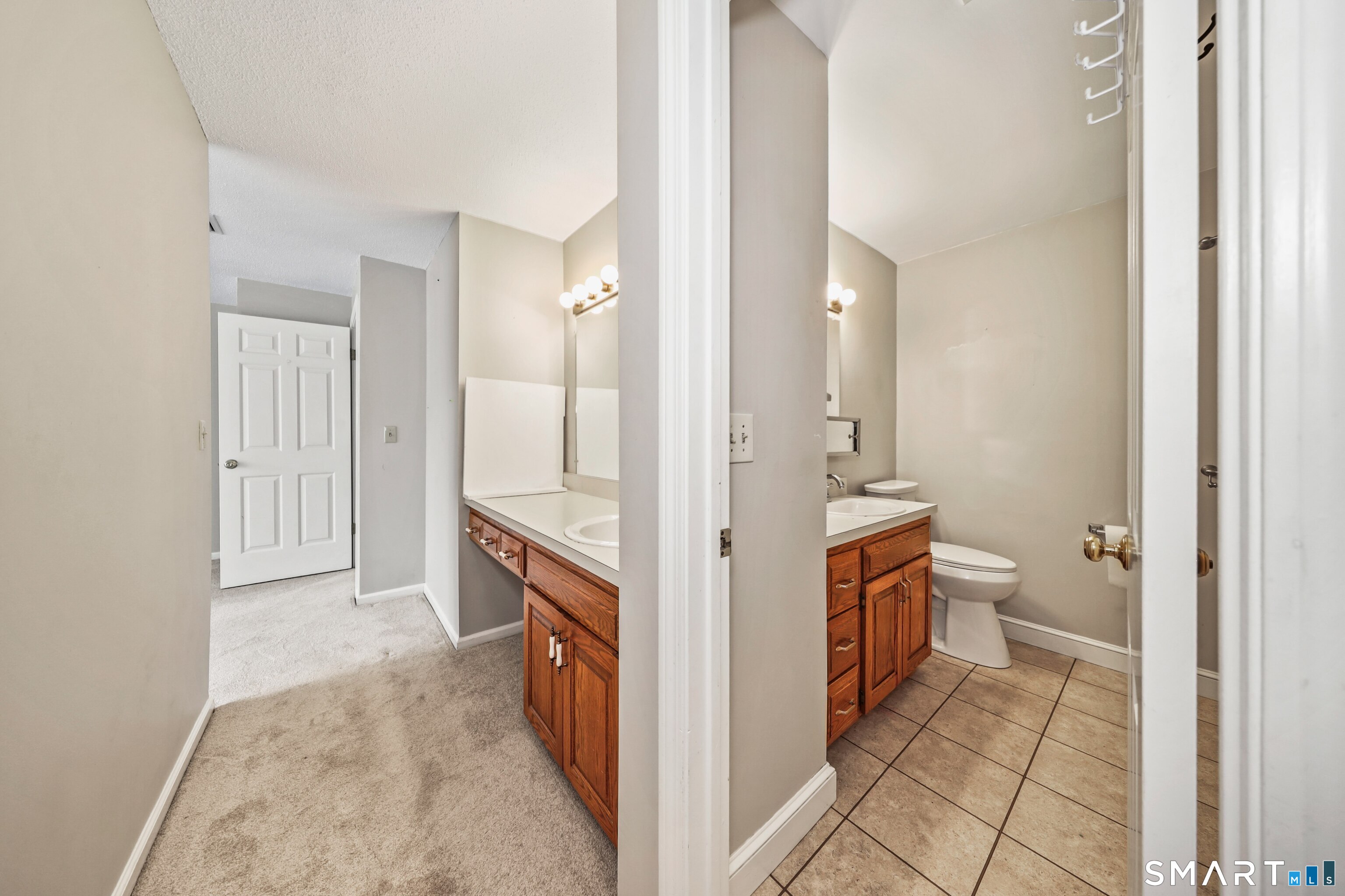 39 Old Mill Court Simsbury CT 06070