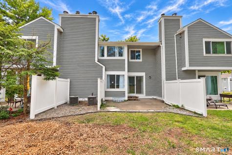 39 Old Mill Court Simsbury CT 06070