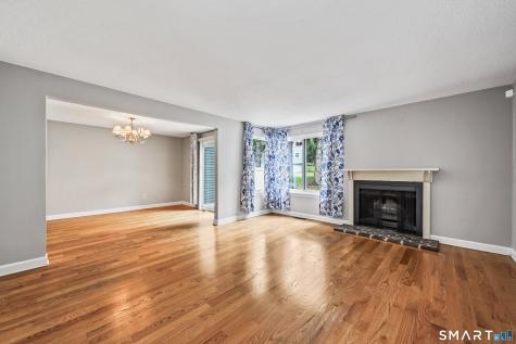 39 Old Mill Court Simsbury CT 06070
