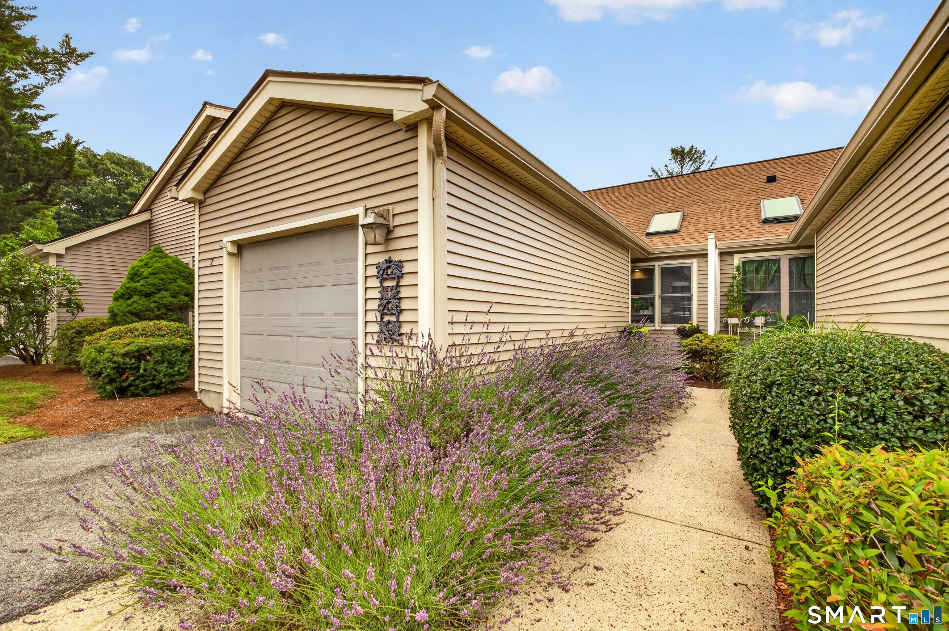 11 Coulter Street Old Saybrook CT 06475