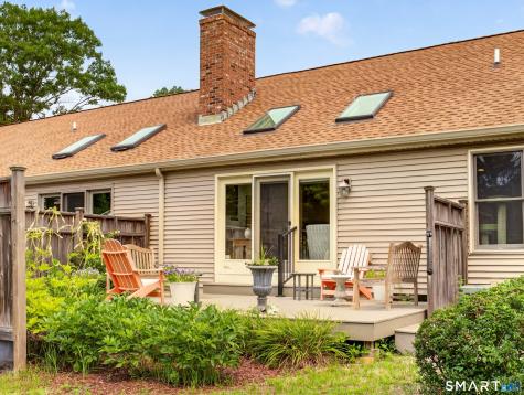 11 Coulter Street Old Saybrook CT 06475