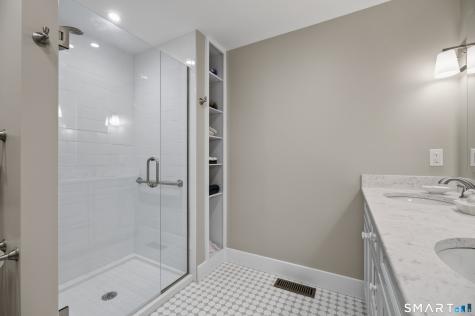 11 Coulter Street Old Saybrook CT 06475