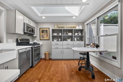 11 Coulter Street Old Saybrook CT 06475