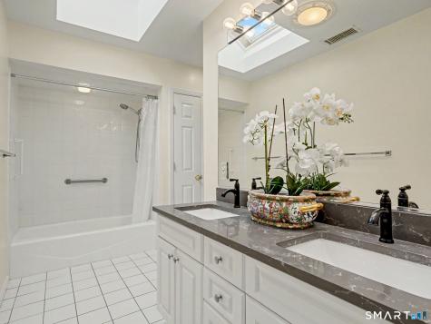 2437 Bedford Street Stamford CT 06905