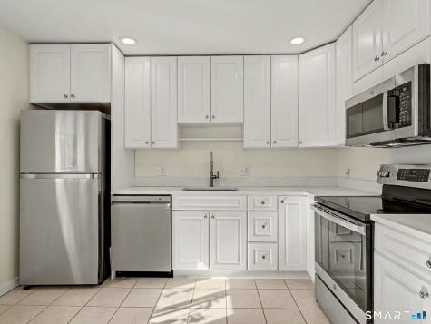 2437 Bedford Street Stamford CT 06905