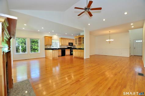 453 Tributary Lane Windsor CT 06095