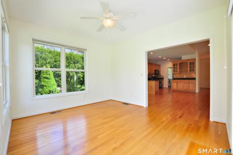 453 Tributary Lane Windsor CT 06095