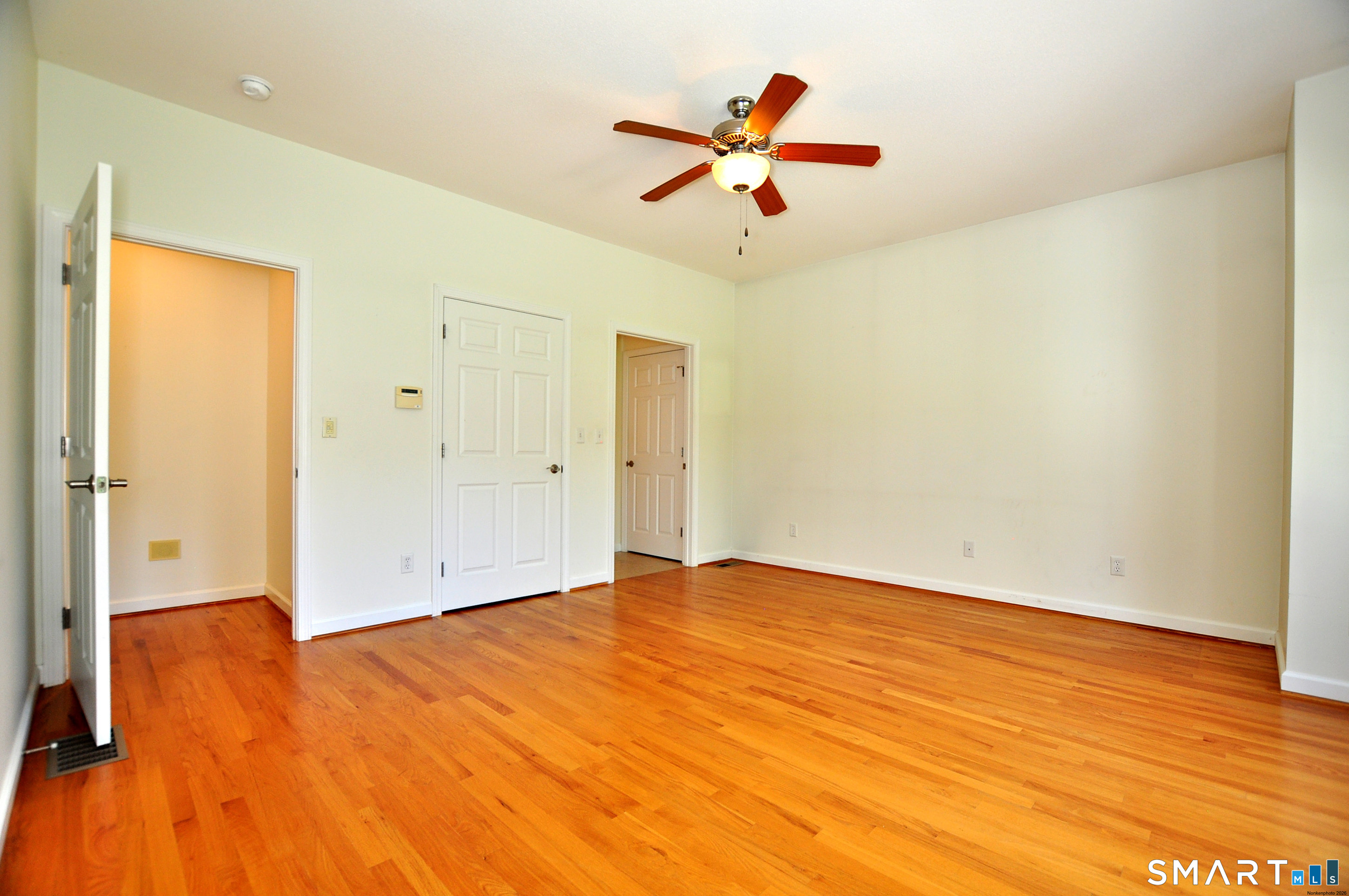 453 Tributary Lane Windsor CT 06095