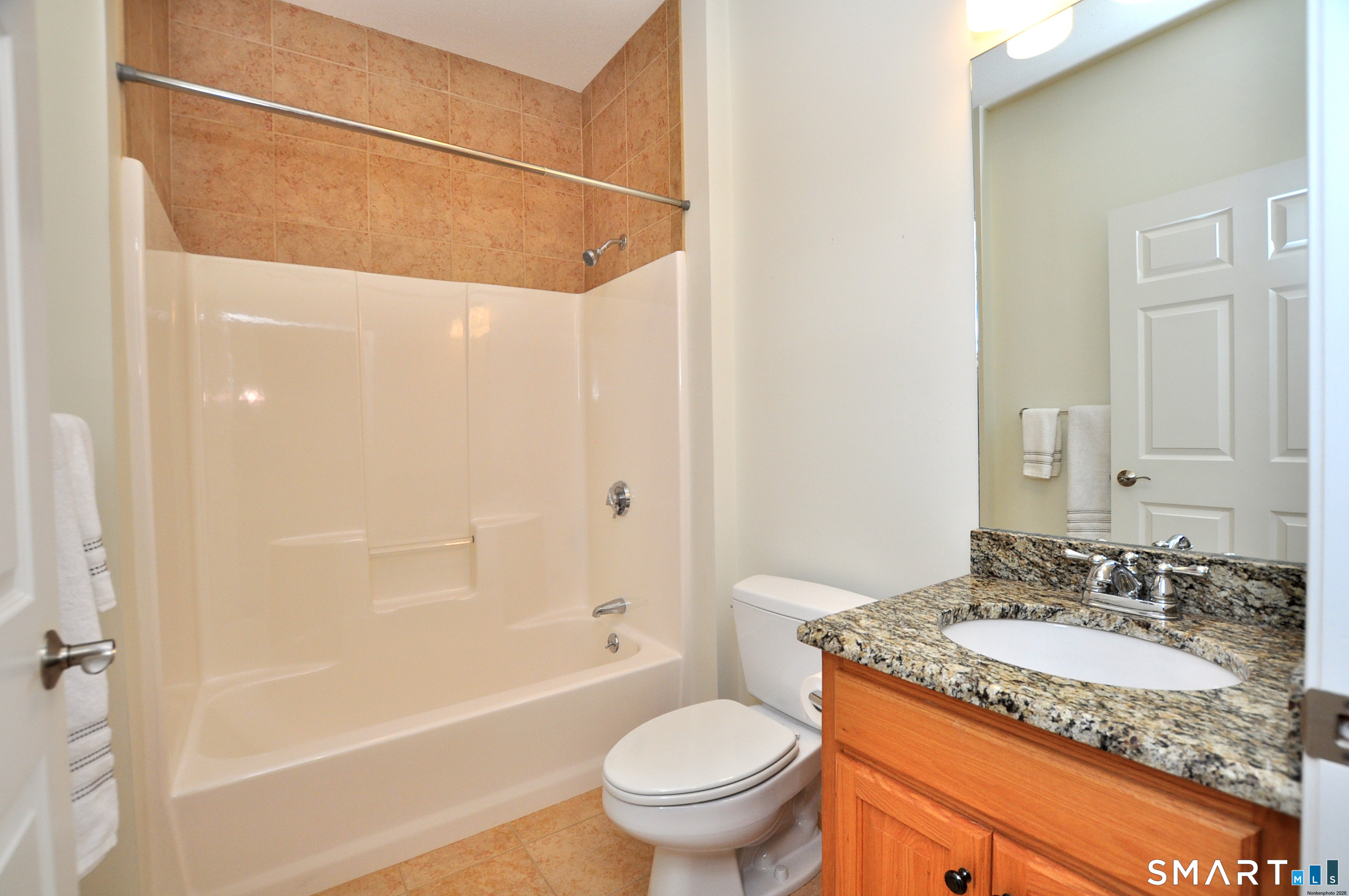 453 Tributary Lane Windsor CT 06095