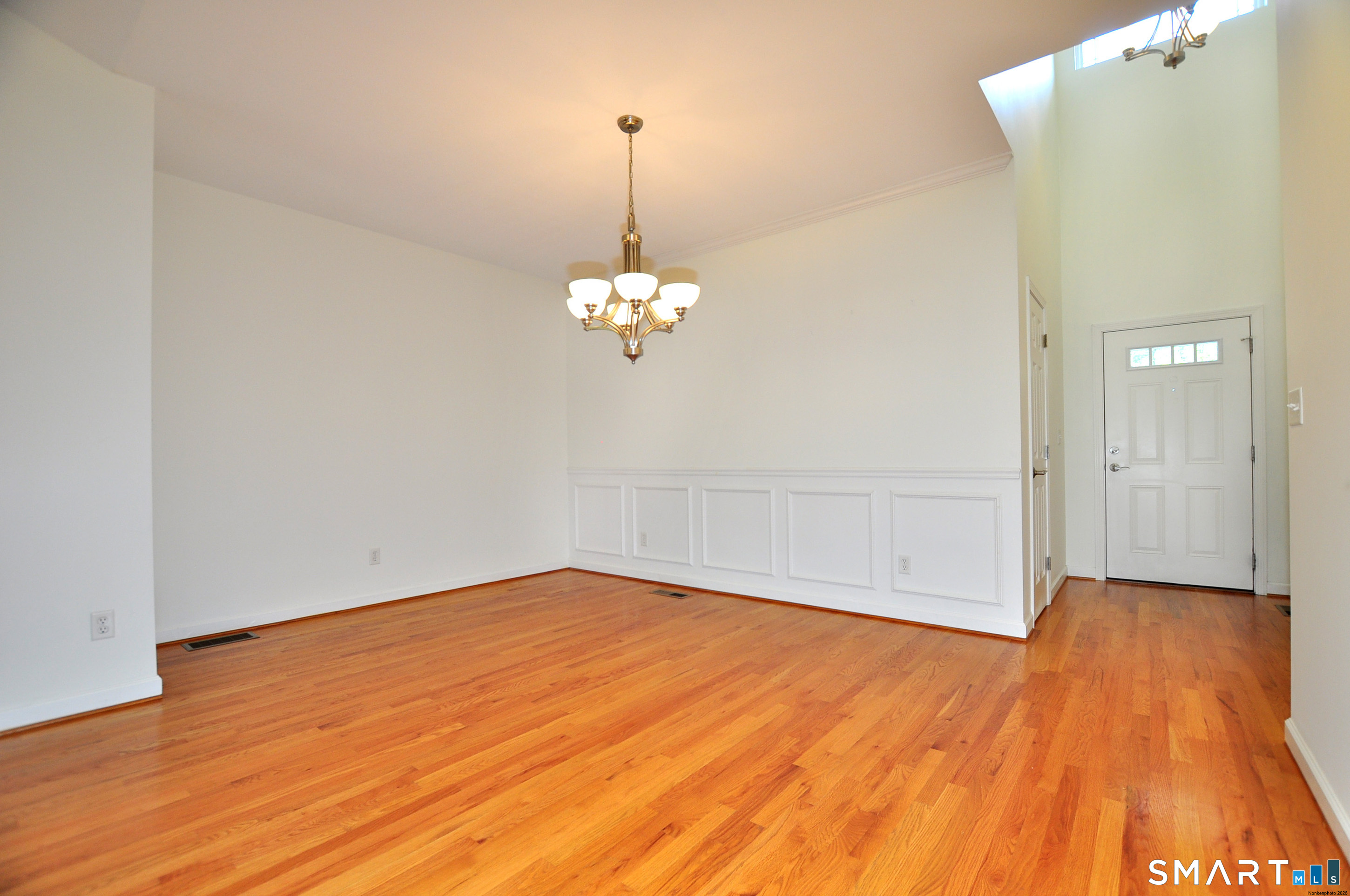453 Tributary Lane Windsor CT 06095