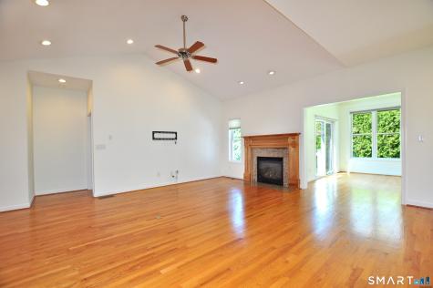 453 Tributary Lane Windsor CT 06095