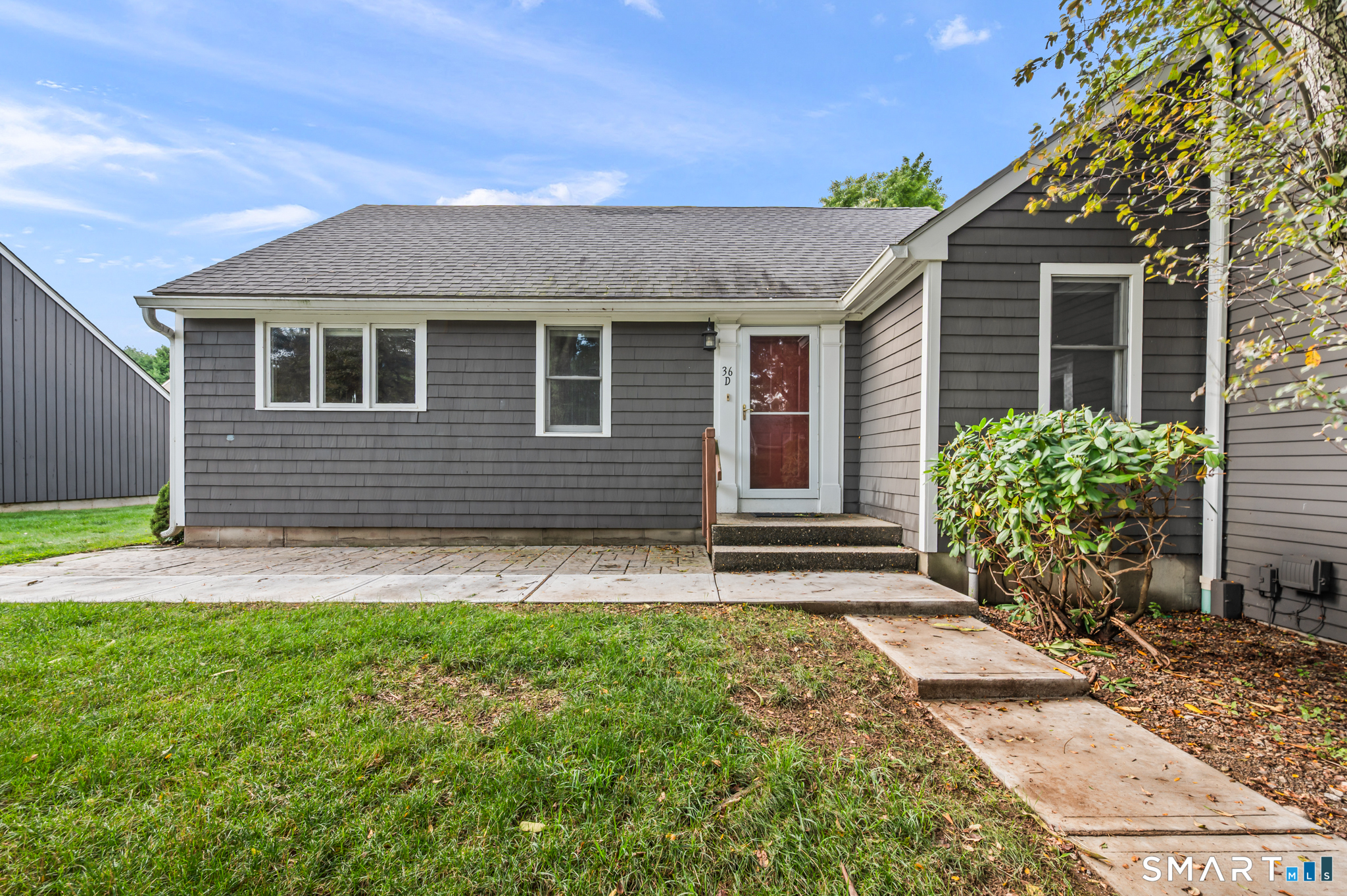 36 Charter Oak Square Mansfield CT 06250