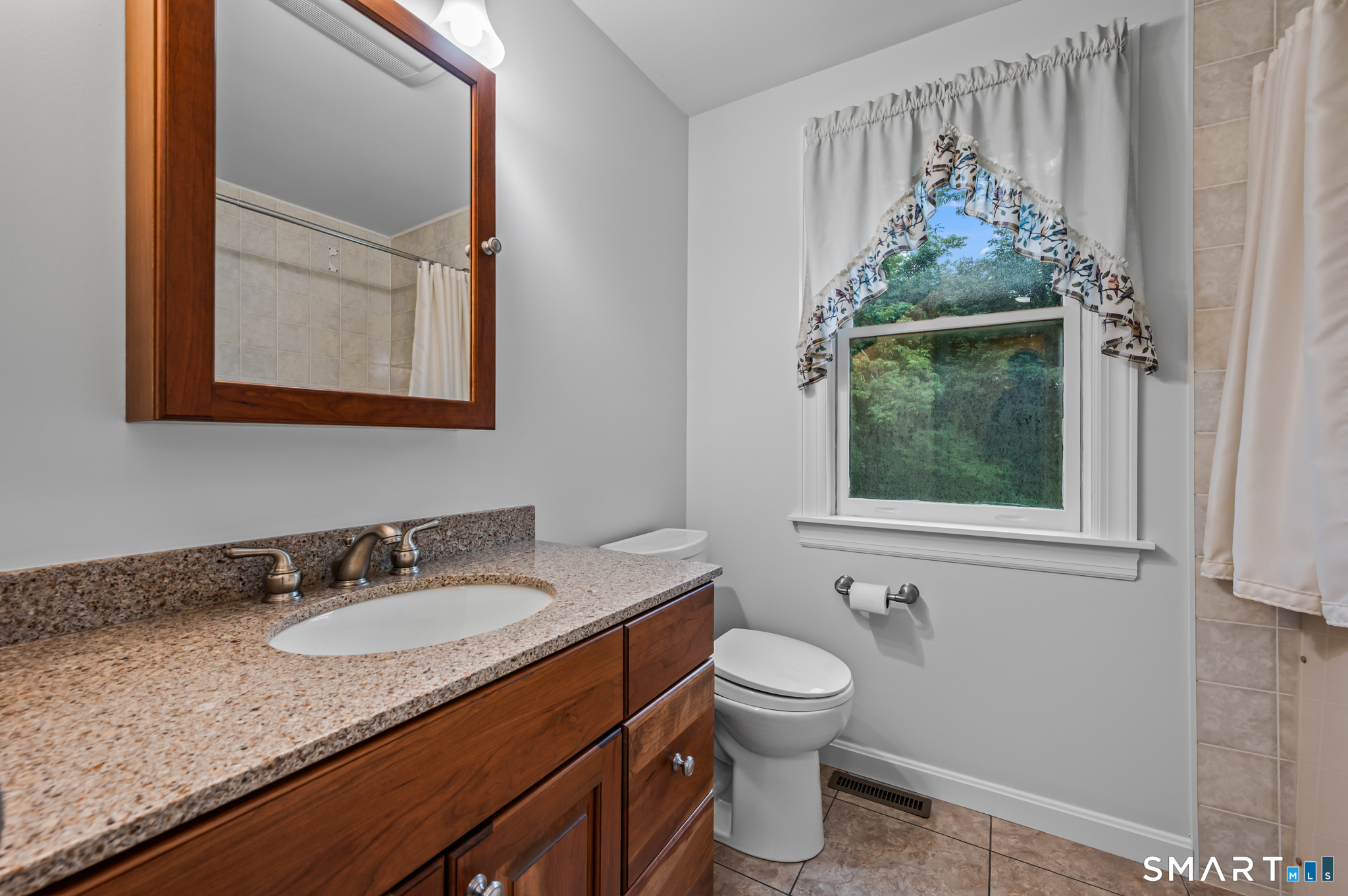 36 Charter Oak Square Mansfield CT 06250