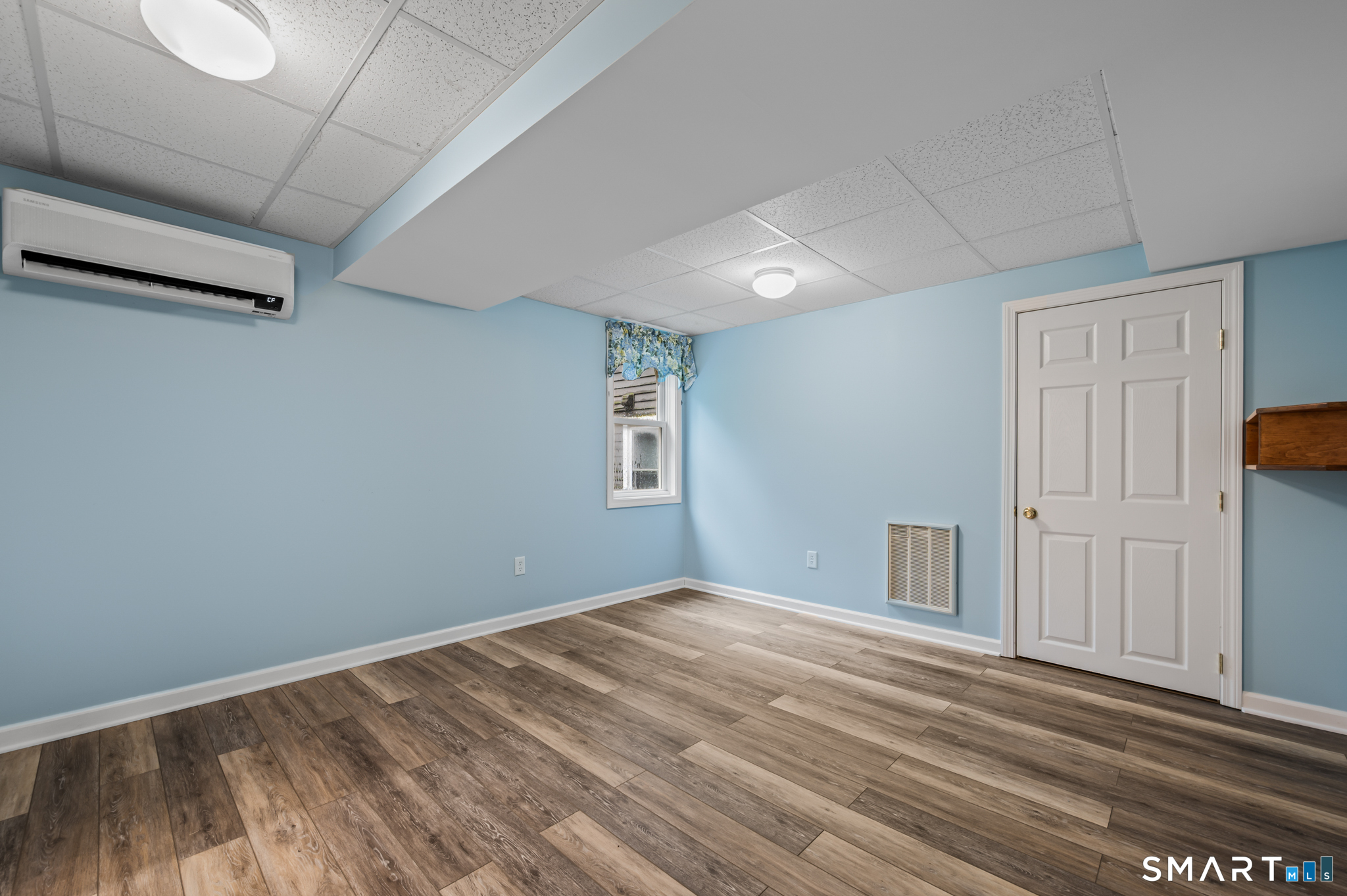 36 Charter Oak Square Mansfield CT 06250