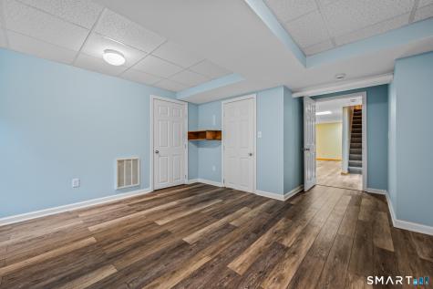 36 Charter Oak Square Mansfield CT 06250