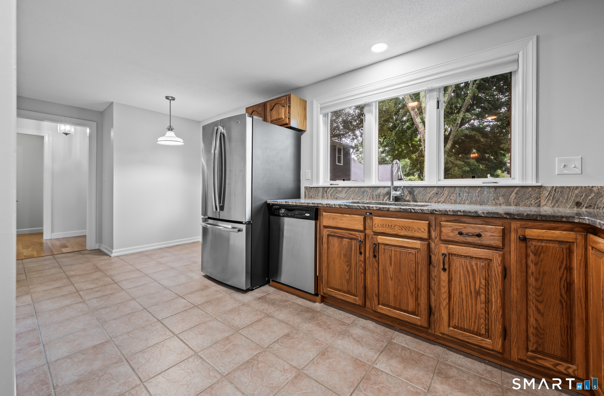 36 Charter Oak Square Mansfield CT 06250