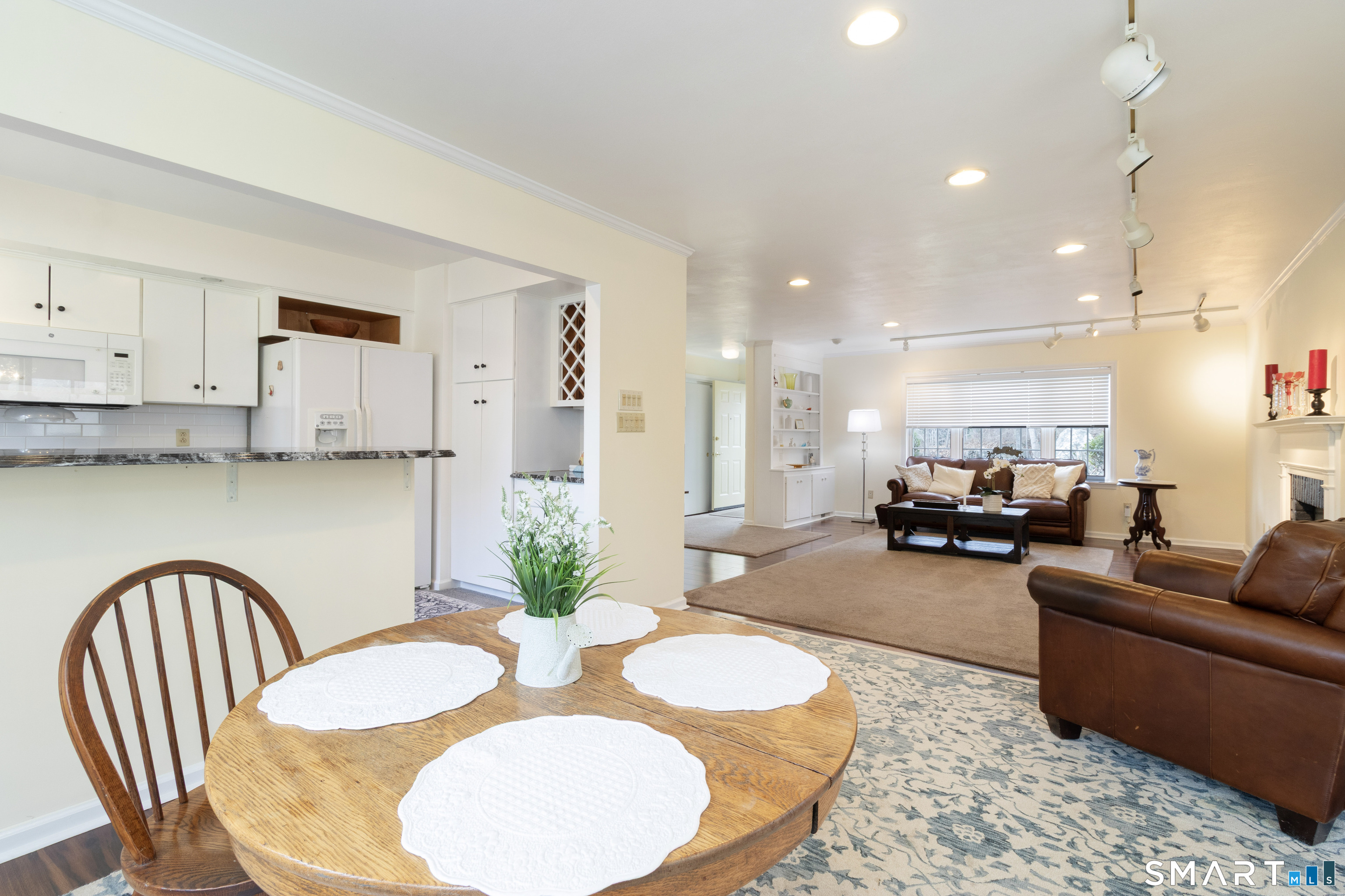 6 Ladshaw Drive Madison CT 06443