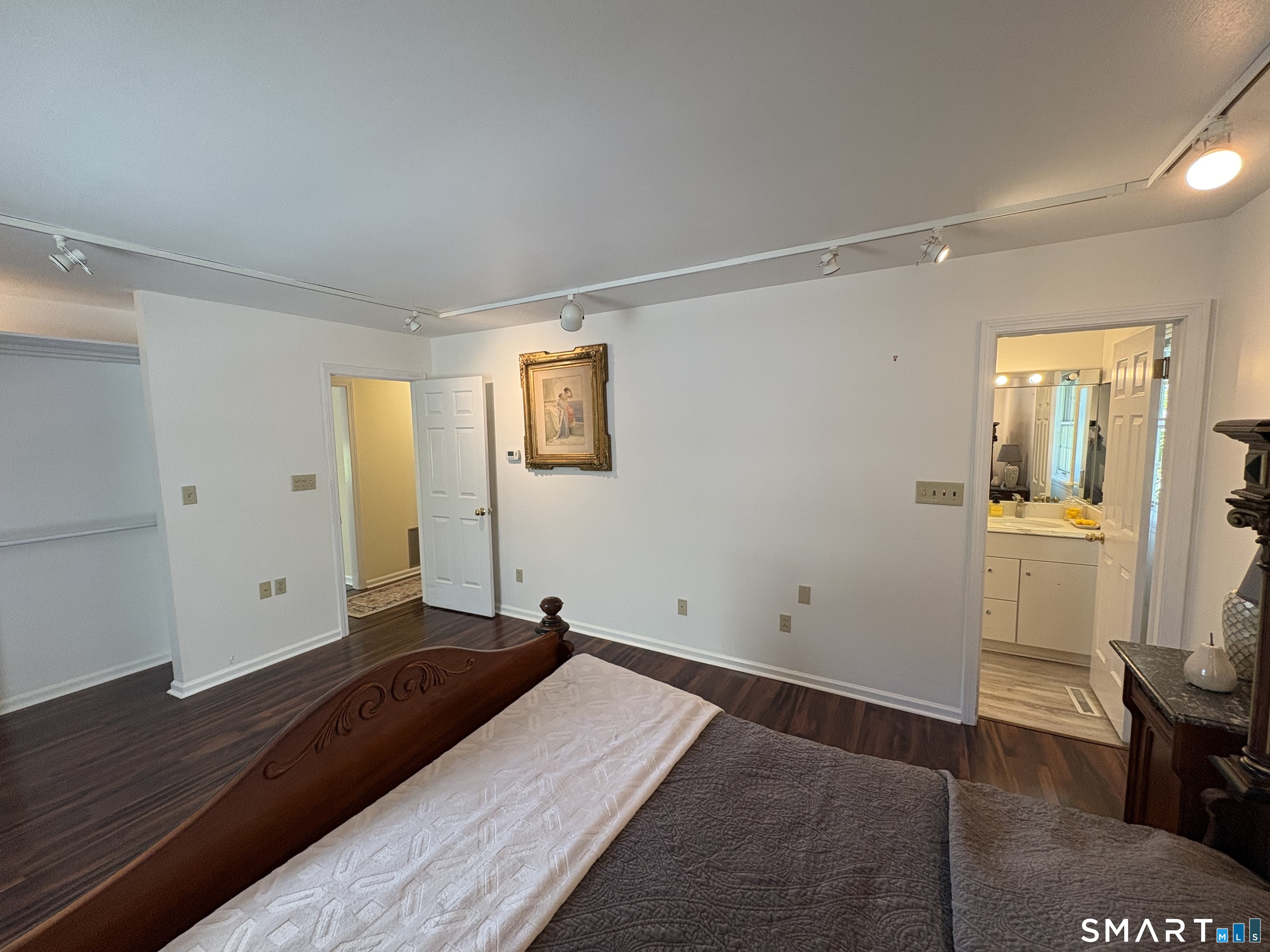 6 Ladshaw Drive Madison CT 06443