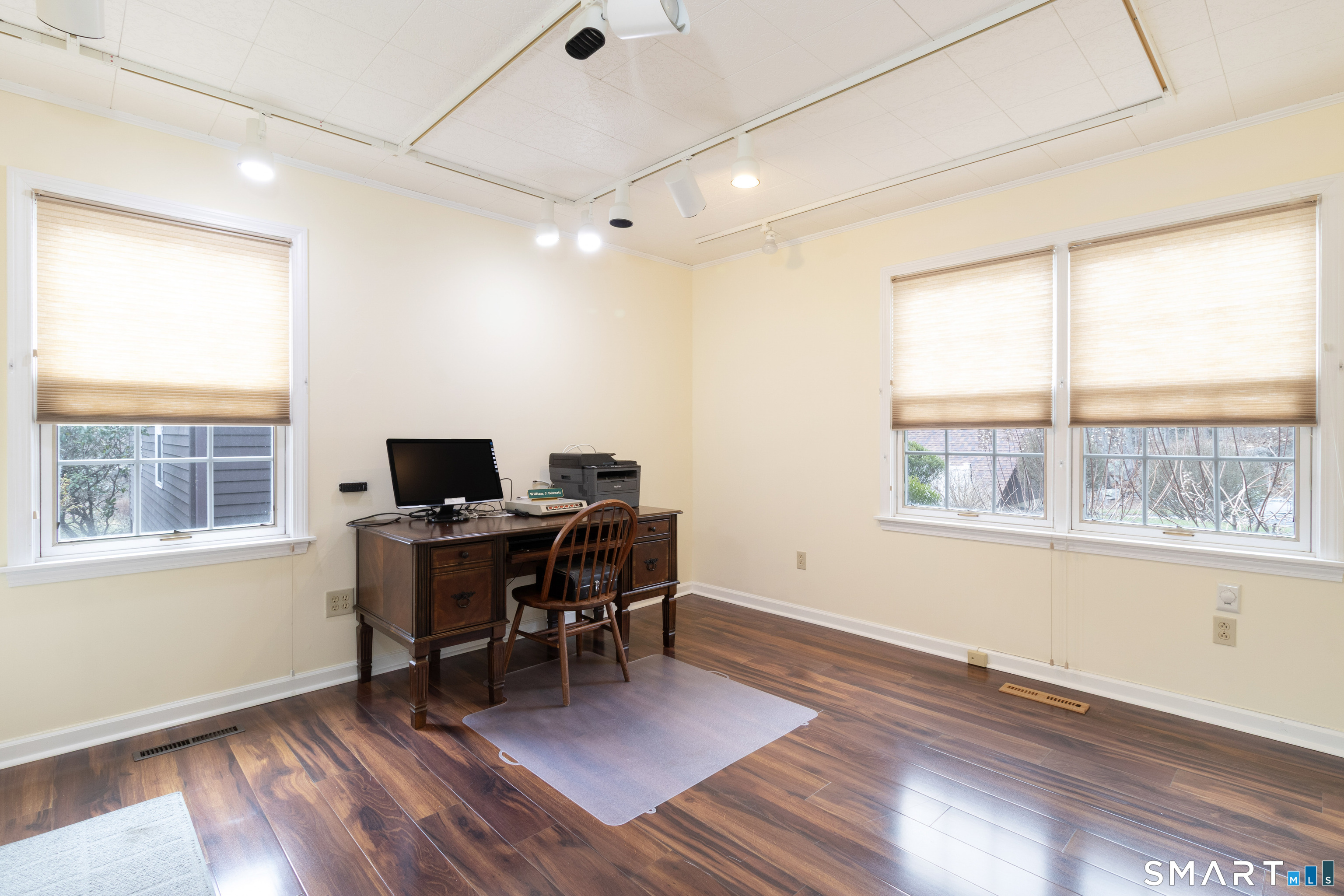6 Ladshaw Drive Madison CT 06443