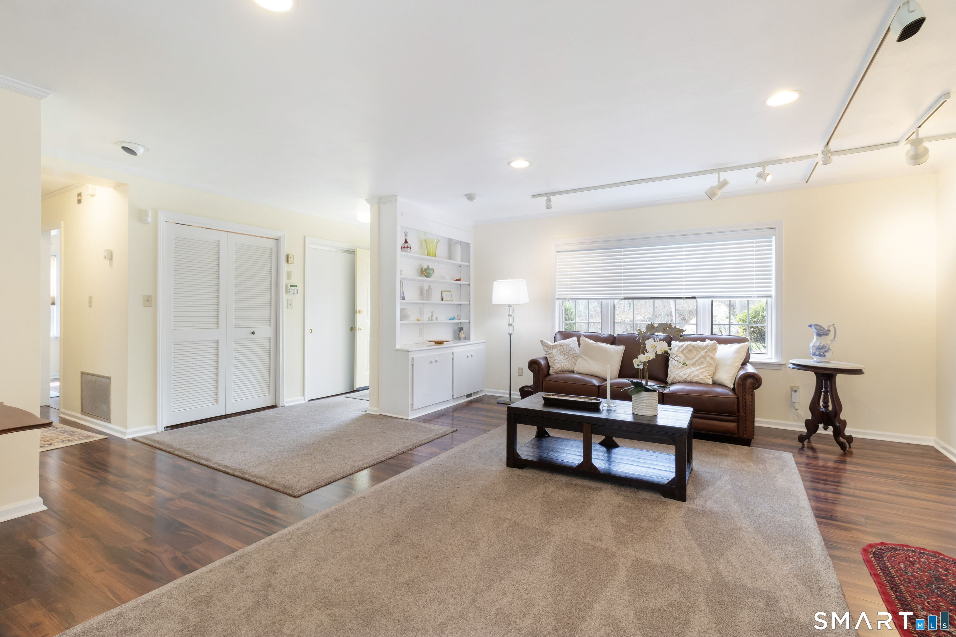 6 Ladshaw Drive Madison CT 06443