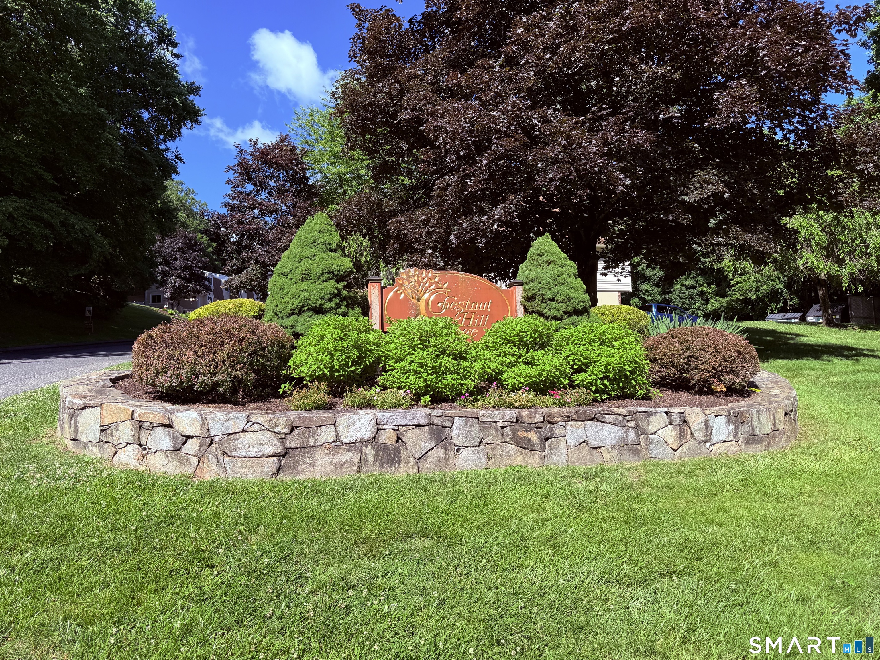 83 Chestnut Street Bethel CT 06801