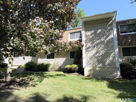83 Chestnut Street Bethel CT 06801
